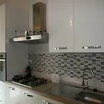 아파트 Ca Rossi House *