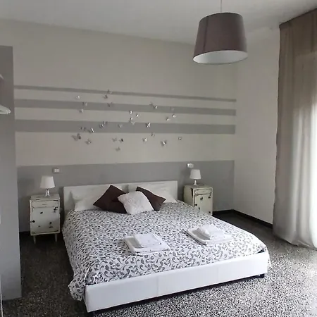 Ca Rossi City House